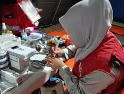 Apoteker Kalimantan Selatan Ambil Peran Aktif Sebagai Relawan Kesehatan Haul Guru Sekumpul Ke-19 17 Apoteker Kalimantan Selatan Ambil Peran Aktif Sebagai Relawan Kesehatan Haul Guru Sekumpul Ke-19