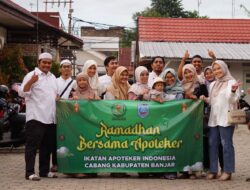 Meraih Berkah Ramadhan Bersama Apoteker (RABA): Edukasi Kesehatan dan Kebaikan Berbagi 9 Meraih Berkah Ramadhan Bersama Apoteker (RABA): Edukasi Kesehatan dan Kebaikan Berbagi