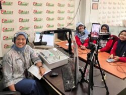 Apoteker Kota Cilegon, Manfaatkan Radio Kampanye Cegah Bahaya Narkoba 14 Apoteker Kota Cilegon, Manfaatkan Radio Kampanye Cegah Bahaya Narkoba