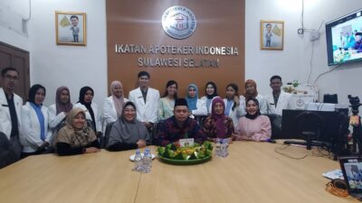 Ikuti POPCA PD IAI Sulsel,  Ini Pesan untuk Apoteker Baru Sulsel