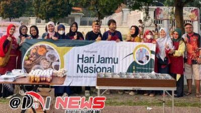 Ratusan Warga Cibinong Menikmati Jamu Gratis di GOR Pakansari