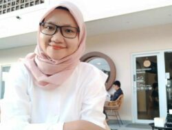 Wakili Banten Lomba Tenaga Kesehatan Teladan, Apt. Rina Maryam Melaju ke Tingkat Nasional 13 Wakili Banten Lomba Tenaga Kesehatan Teladan, Apt. Rina Maryam Melaju ke Tingkat Nasional