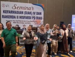 Apoteker Riau Belajar Personal Branding Bersama Catwalk Trainer 14 Apoteker Riau Belajar Personal Branding Bersama Catwalk Trainer