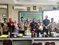 Ketua Hisfarkesmas PD IAI SULSEL Terpilih Sebagai Nakes Teladan 2023 dan 2024 Berkat Inovasi Cegah Stunting “Cating Si Kerdil”
