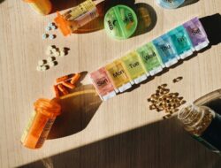 Penggunaan Kotak Obat Harian Agar Mudah dan Rutin Minum Obat 6 Penggunaan Kotak Obat Harian Agar Mudah dan Rutin Minum Obat