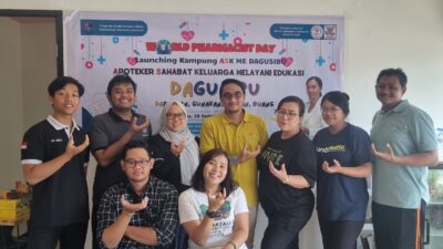 Farmasi UNBI Gelar “Dagusibu OBASSK” di Klinik Osadha