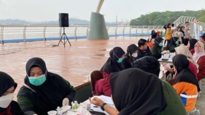 ‘Farmasi Mengabdi’ Kolaborasi Fakultas Farmasi Universitas Mulawarman dengan PC IAI Samarinda