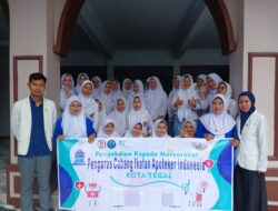 PC IAI Kota Tegal dan Dosen DIII Farmasi Politeknik Harapan Bersama Gelar PKM: Inovasi Kitosan dan Edukasi P4GN