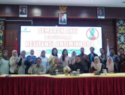 Antusiasme Apoteker Samarinda Ikut Pecahkan Rekor MURI BPOM, Ikrar Pengendalian Resistensi Antimikroba 14 Antusiasme Apoteker Samarinda Ikut Pecahkan Rekor MURI BPOM, Ikrar Pengendalian Resistensi Antimikroba