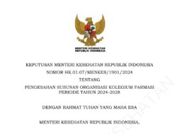 Kementerian Kesehatan Resmikan Susunan Organisasi Kolegium Farmasi Periode 2024-2028 21 Kementerian Kesehatan Resmikan Susunan Organisasi Kolegium Farmasi Periode 2024-2028