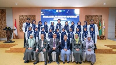 Universitas Mataram Kembali Kukuhkan 21 Apoteker Baru, Bukti Kualitas Dan Komitmen Tingkatkan Layanan Kesehatan NTB 5 Apoteker baru Unram 1
