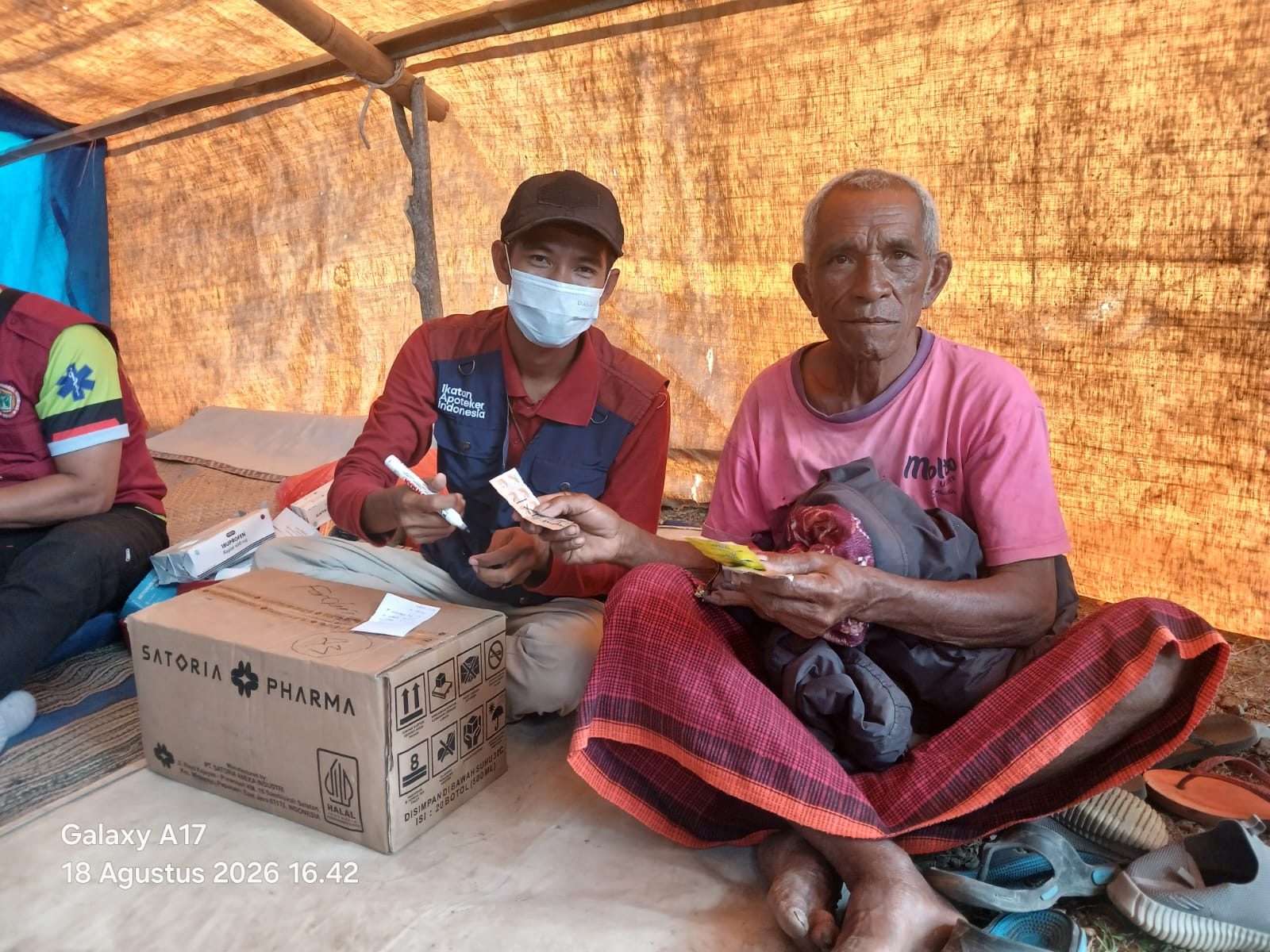 Tim Kesehatan Bima Tiba di Manggarai, Bawa Pelayanan Kesehatan dan Obat untuk Korban Gempa